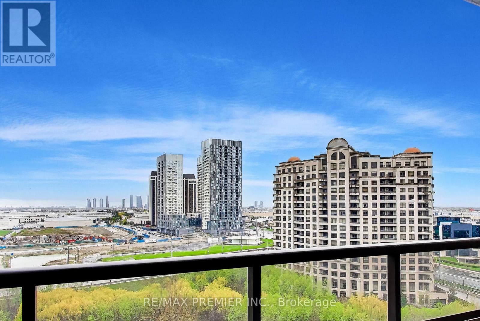 Apartment at 1106 - 9245 JANE STREET, Vaughan