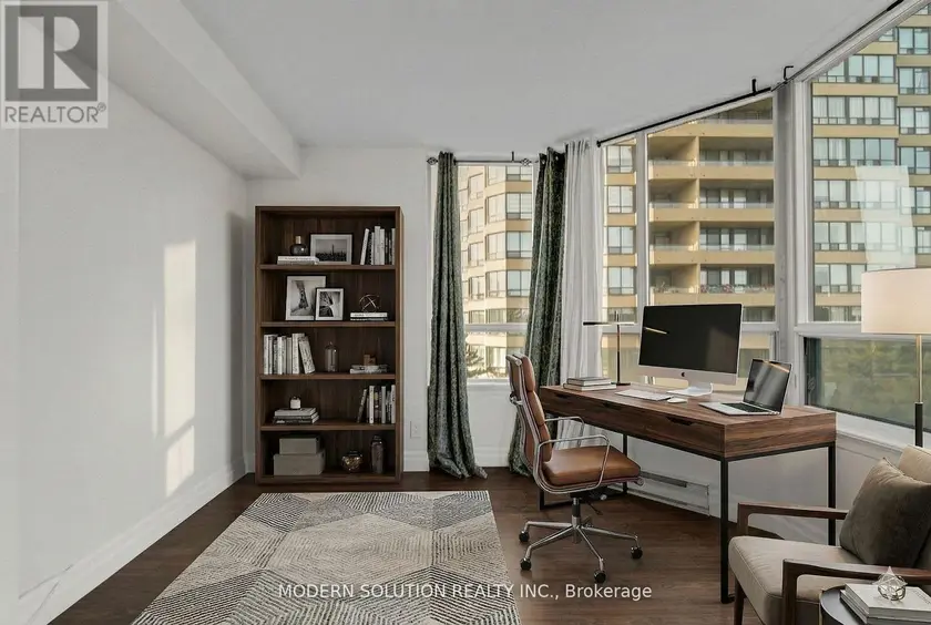 Apartment at 426 - 32 CLARISSA DRIVE, Richmond Hill