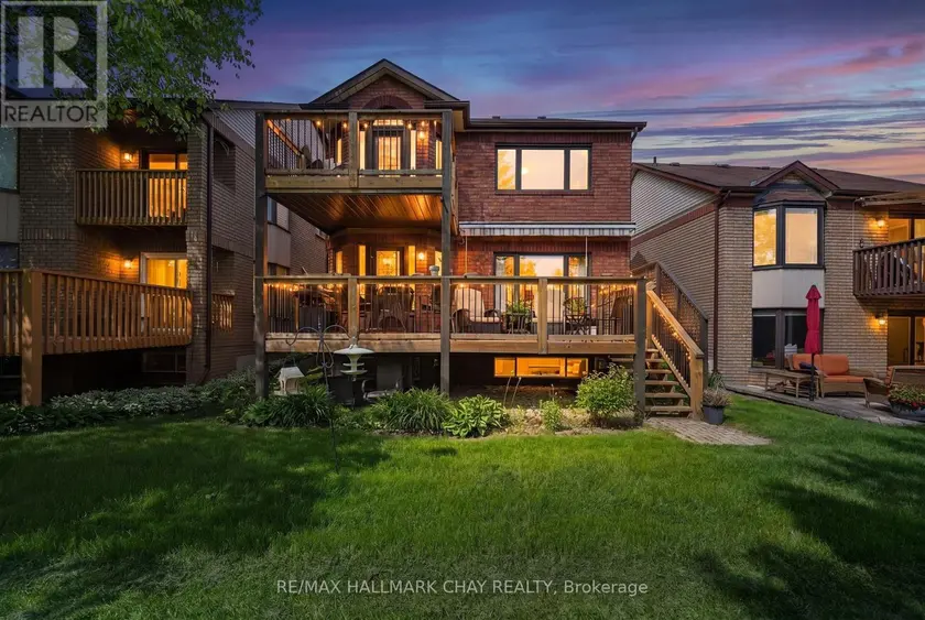 Detached at 3 - 174 GREEN BRIAR ROAD, New Tecumseth