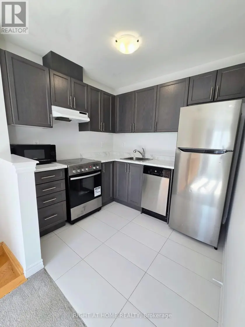 Detached at COACH HOUSE - 9 WATERLEAF ROAD, Markham