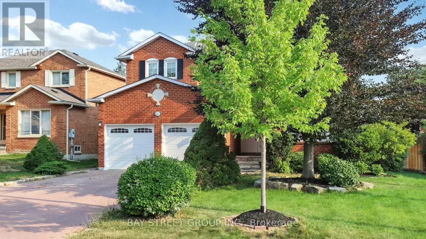Detached at 57 WHITBURN CRESCENT, Vaughan (Maple)