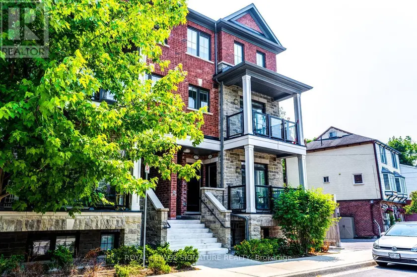 Townhouse at 426 - 201 PINE GROVE RD PINE, Vaughan