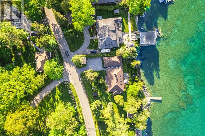 Detached at 30 HEDGE ROAD, Georgina