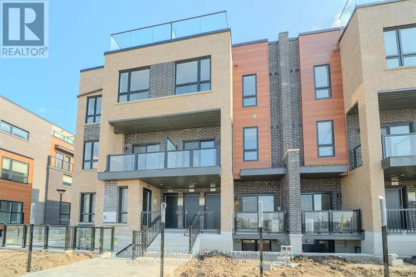 Townhouse at 10 - 16 LYTHAM GREEN CIRCLE, Newmarket