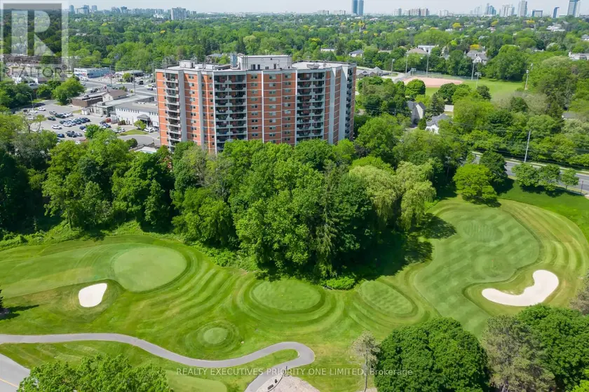 Apartment at 308 - 7811 YONGE STREET, Markham (Thornhill)