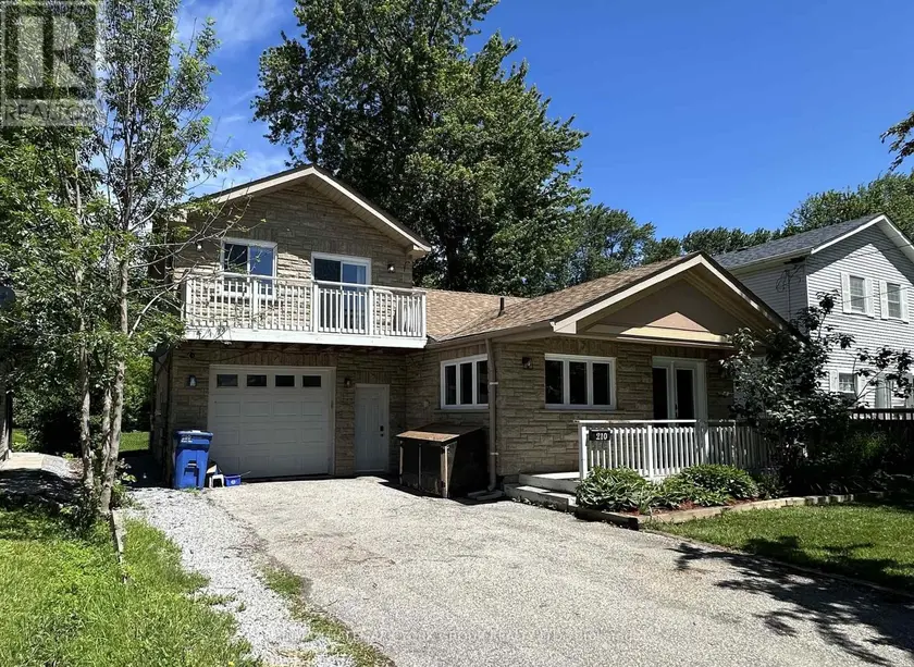 Detached at #UPPER - 210 WAY'S BAY DRIVE, Georgina
