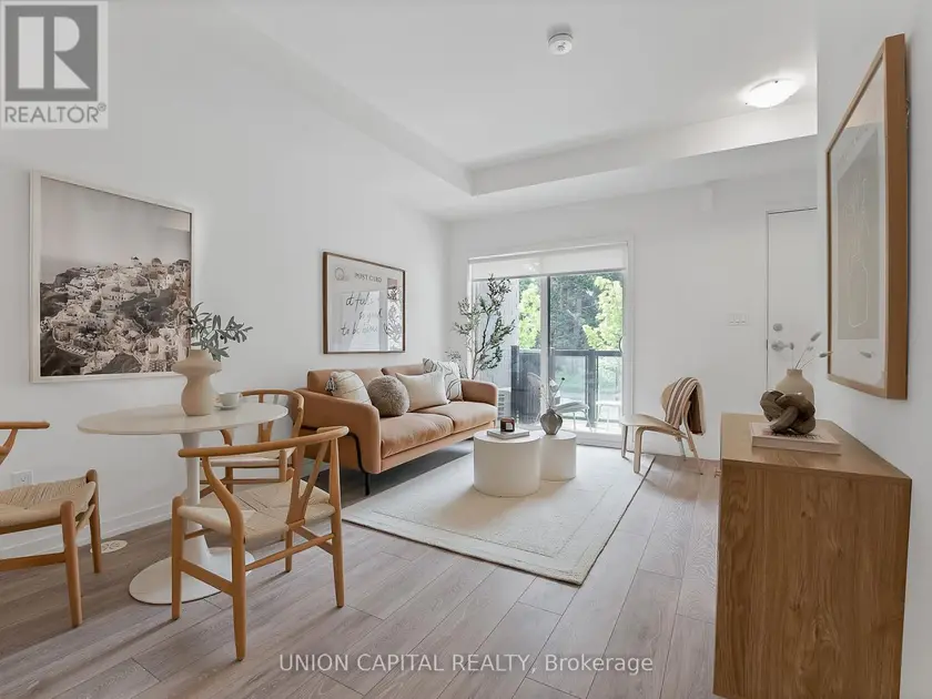 Townhouse at 6 - 26 LYTHAM GREEN CIRCLE, Newmarket