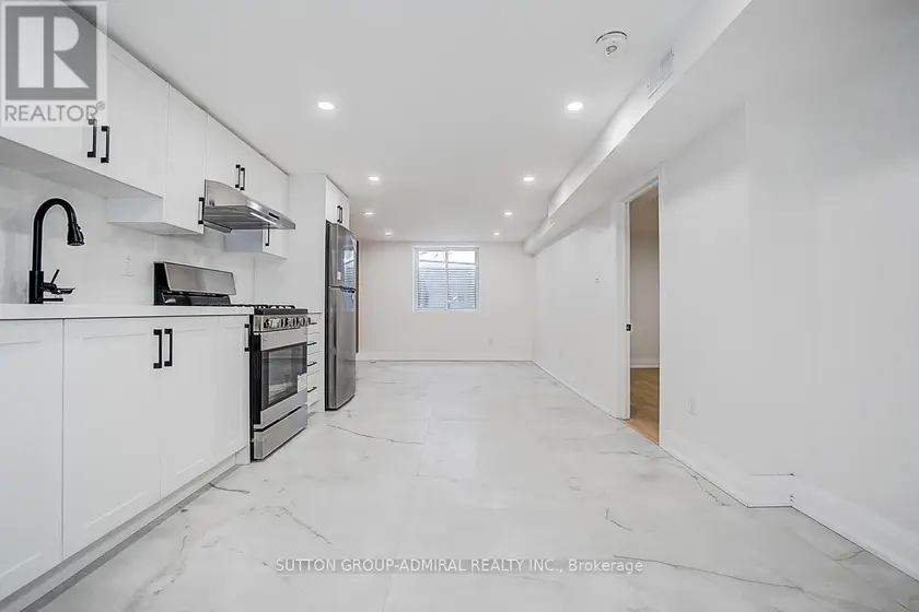 Semi-Detached/Link at 176 CHERRYWOOD DRIVE, Newmarket