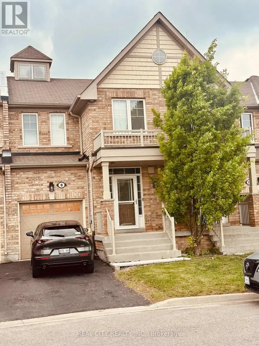 Townhouse at 8 BEECHENER STREET, Georgina