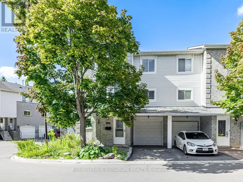 Townhouse at 100 WILLIAM CURTIS CIRCLE, Newmarket