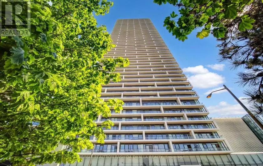 Apartment at 1702 - 898 PORTAGE PARKWAY, Vaughan