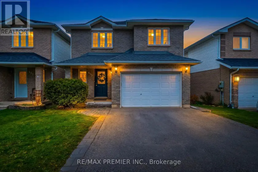 Detached at 435 SIMCOE STREET, Bradford West Gwillimbury