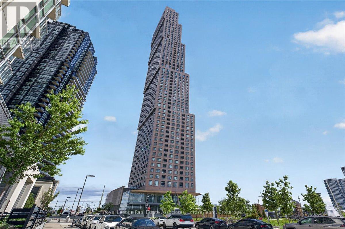 Apartment at 3707 - 2920 HIGHWAY 7 ROAD, Vaughan
