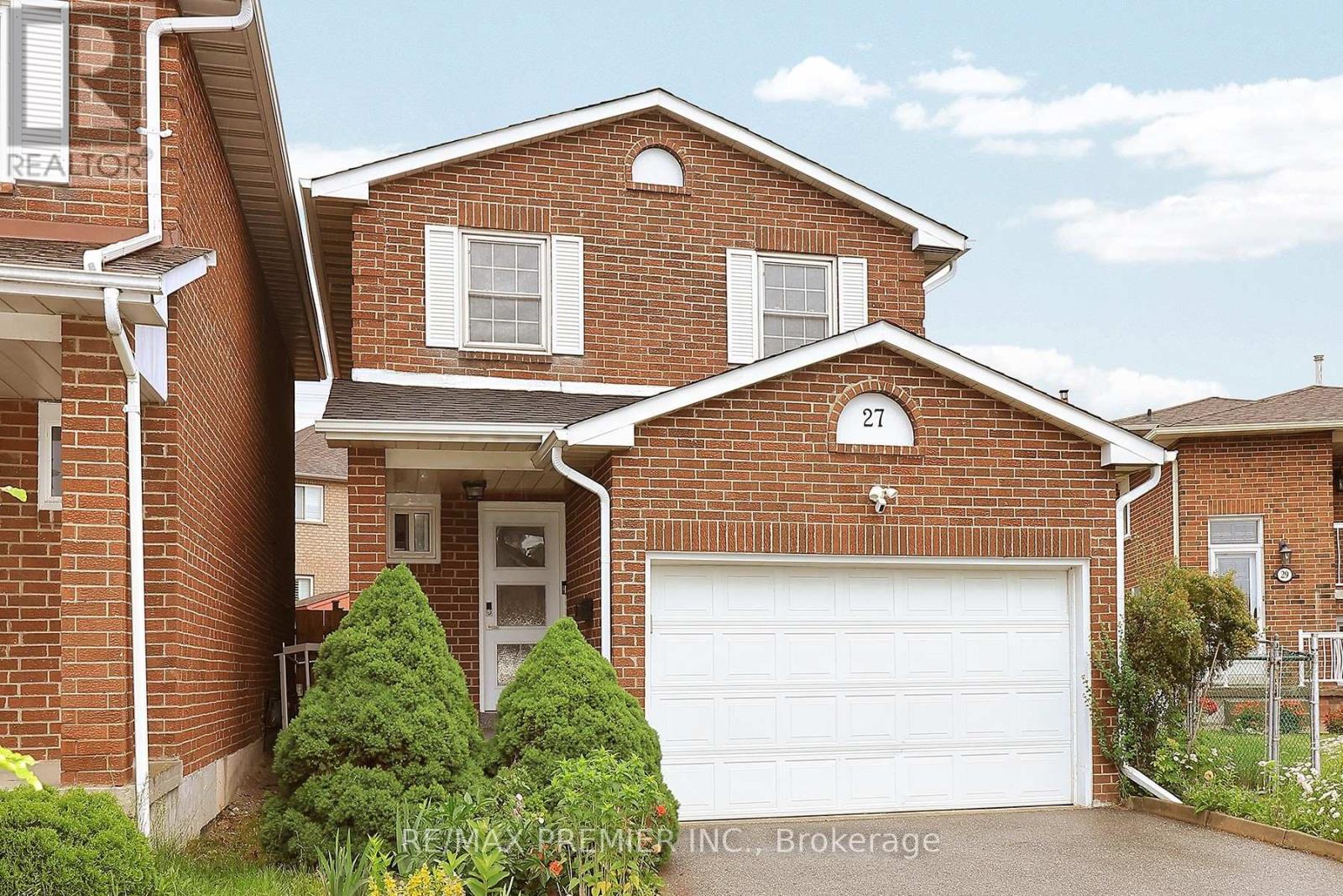 Detached at 27 PRAIRIE DUNES PLACE, Vaughan