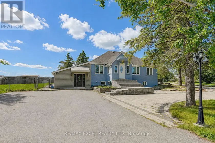 Detached at 12986 HIGHWAY 48, Whitchurch-Stouffville