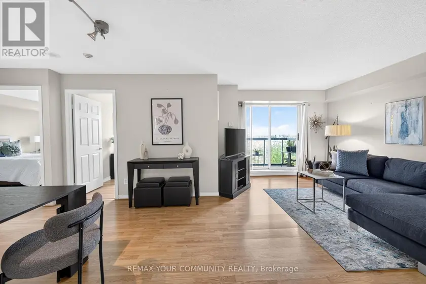 Apartment at 721 - 3 ELLESMERE STREET, Richmond Hill (Langstaff)