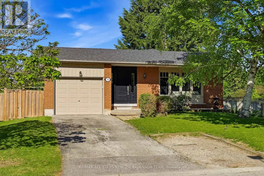 Detached at 30 SIR CARADOC PLACE, Markham