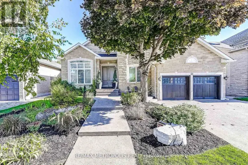 Detached at 51 BABAK BOULEVARD, Vaughan