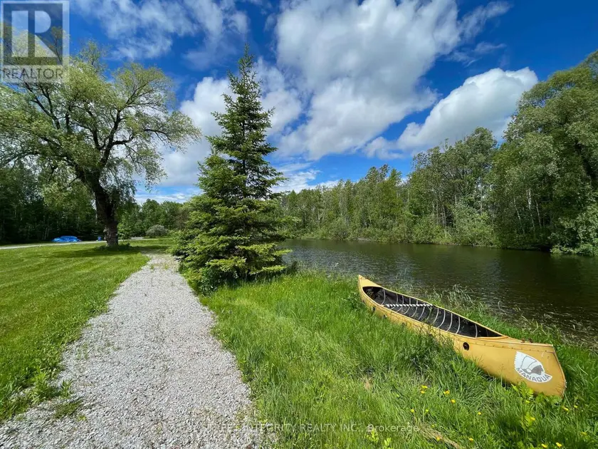 Detached at 4909 HOLBORN ROAD, East Gwillimbury