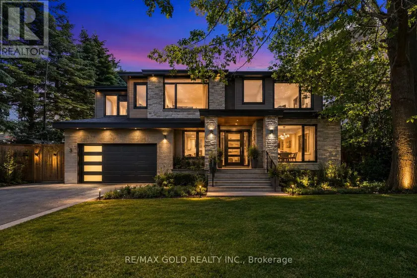 Detached at 3 AUBREY AVENUE, Richmond Hill