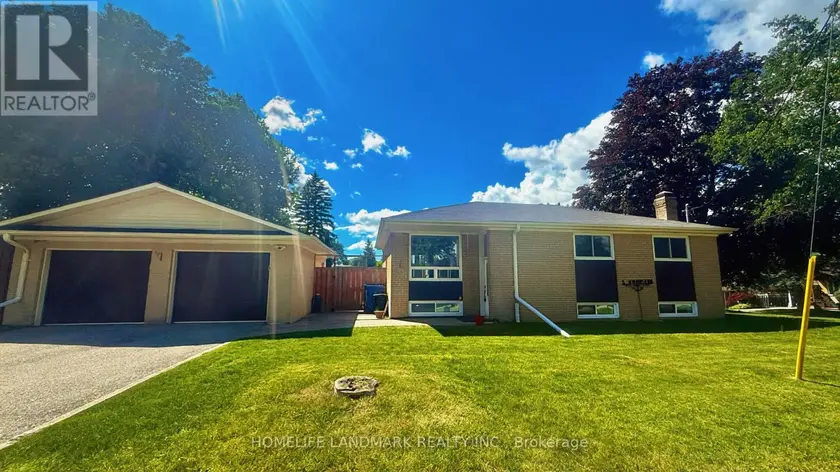 Detached at 5 JOHNSON ROAD, Aurora