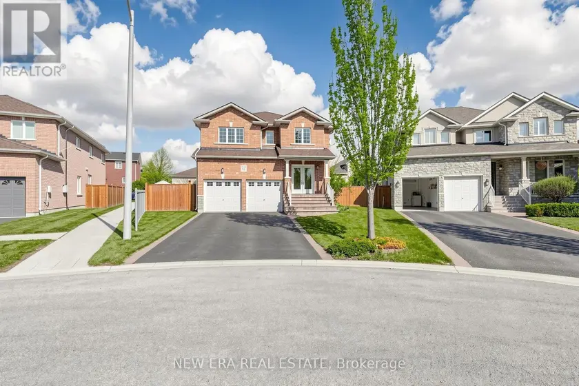 Detached at 61 ORVILLE HAND COURT, Bradford West Gwillimbury (Bradford)