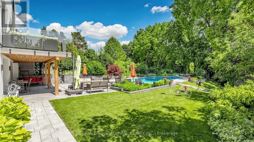 Detached at 33 THORNY BRAE DRIVE, Markham
