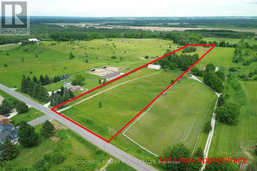Detached at 6497 3RD LINE, Essa