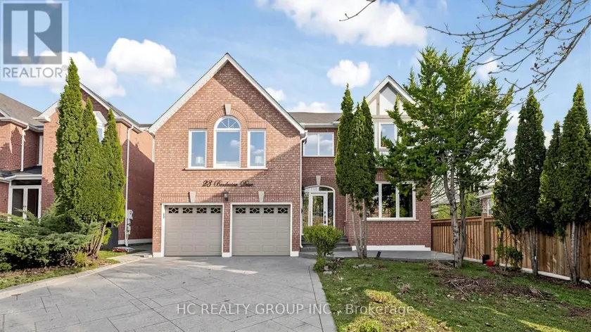 Detached at 23 BROOKEVIEW DRIVE, Aurora
