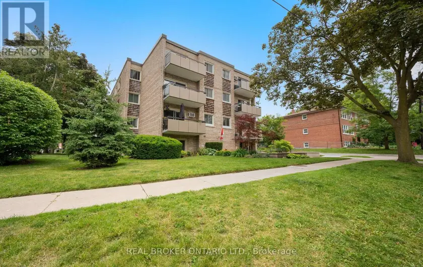 Apartment at 202 - 21 ELIZABETH STREET S, Richmond Hill