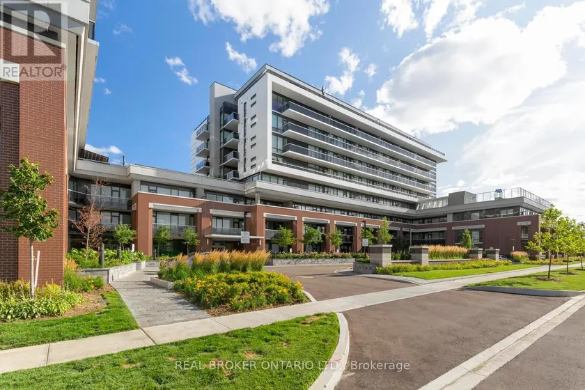 Apartment at 805 - 4800 HIGHWAY 7, Vaughan
