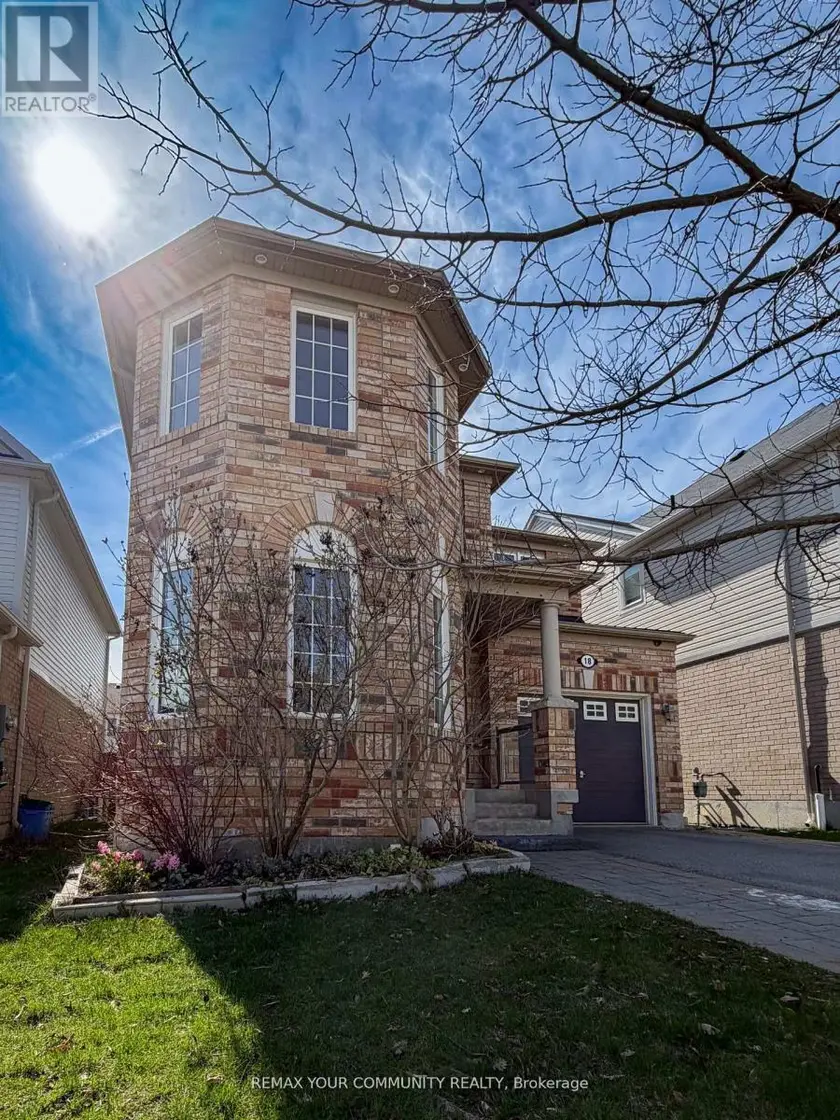 Detached at 18 GORDON DRIVE, New Tecumseth