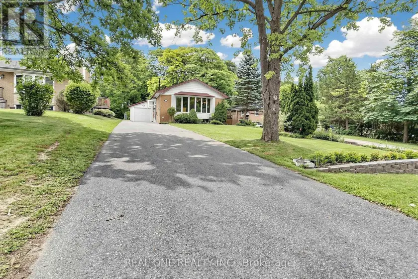 Detached at 49 BAYVIEW PARKWAY, Newmarket