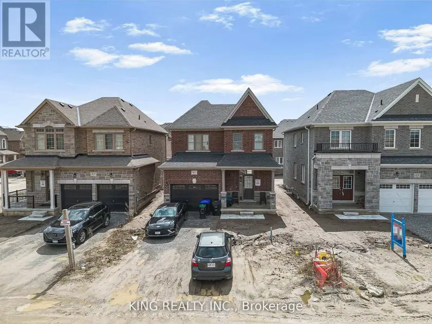 Detached at 65 ENGLISH DRIVE E, New Tecumseth