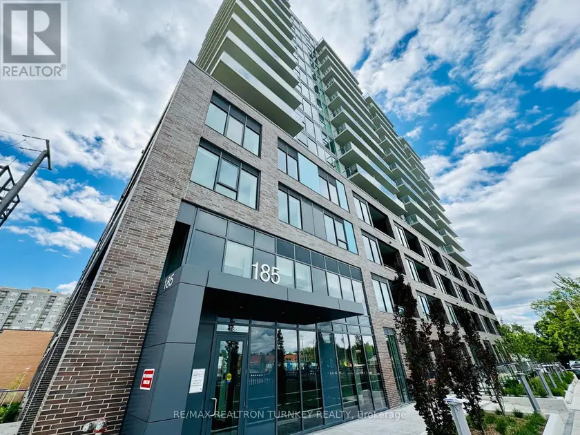Apartment at 903 - 185 DEERFIELD ROAD, Newmarket