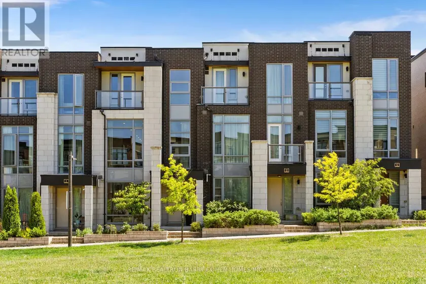 Townhouse at 8 HERIOT PLACE, Vaughan