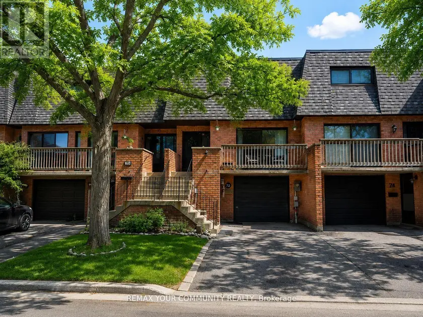 Townhouse at 16 - 72 ASHGLEN WAY, Markham