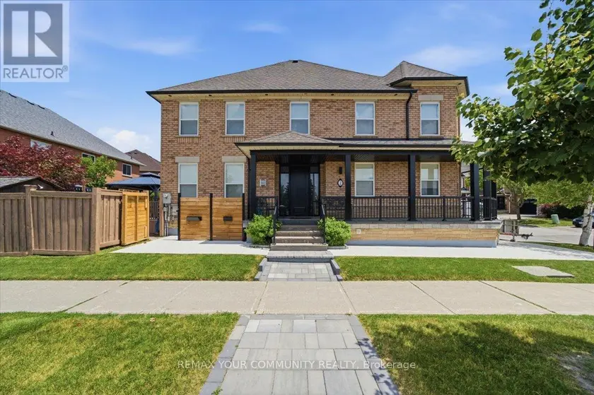 Semi-Detached/Link at LOWER - 2 HOLLYWOOD HILL CIRCLE, Vaughan