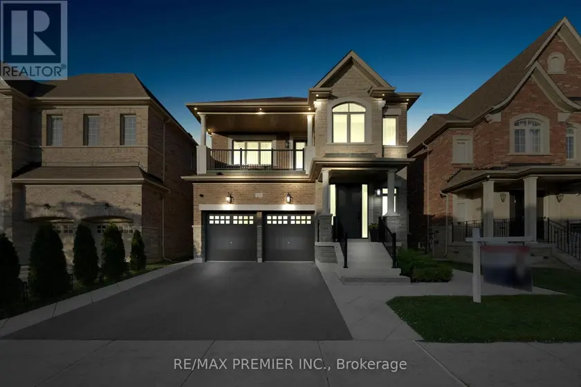 Detached at 67 GARYSCHOLL ROAD, Vaughan
