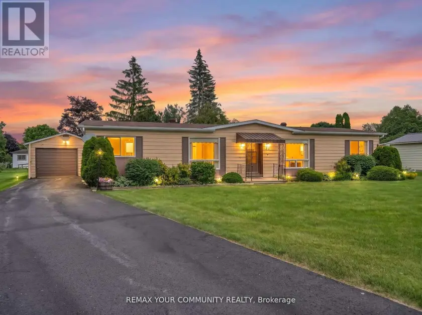 Detached at 22 EMERY COURT, Georgina