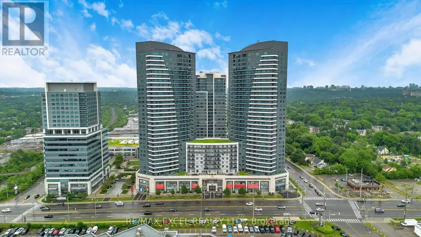 Apartment at 625 - 7161 YONGE STREET, Markham