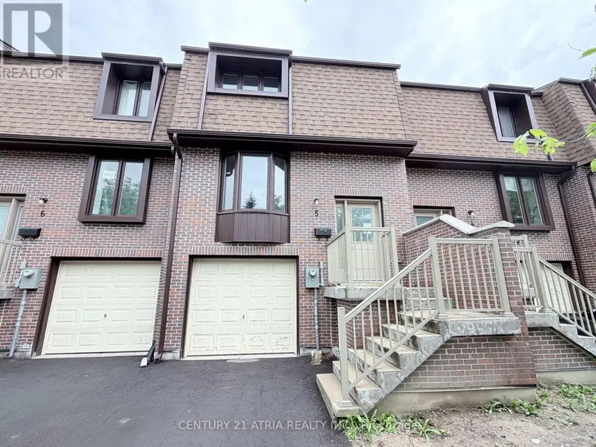 Townhouse at 5 - 11 PLAISANCE ROAD, Richmond Hill