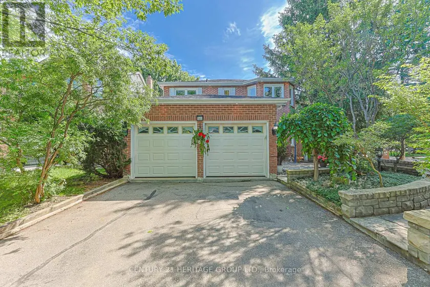 Detached at 169 DELAYNE DRIVE, Aurora (Aurora Heights)