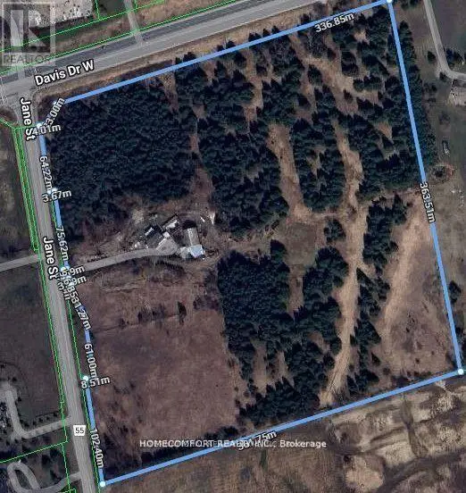 Detached at 17455 JANE STREET, King
