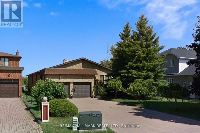 Detached at 101 LEYBURN AVENUE, Richmond Hill