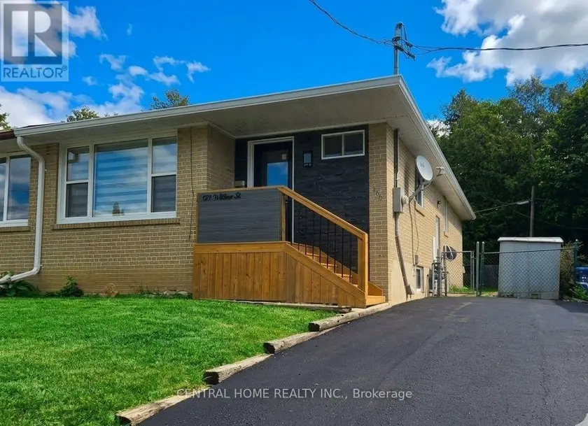 Semi-Detached/Link at 137 WILLOW LANE, Newmarket