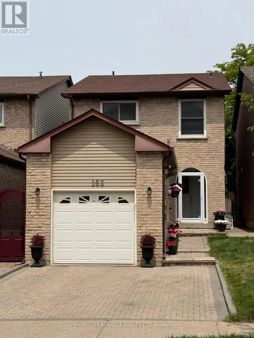 Detached at 163 MABLEY CRESCENT, Vaughan