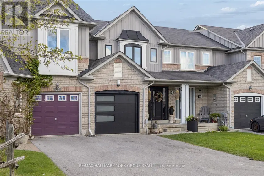 Townhouse at 50 HAMMILL HEIGHTS, East Gwillimbury