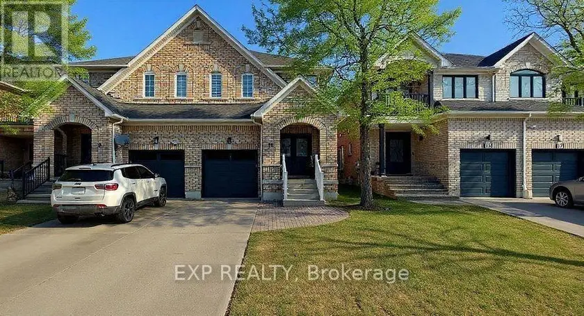 Semi-Detached/Link at 11 MARTINA CRESCENT, Vaughan