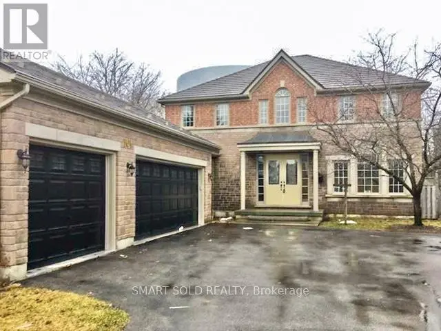 Detached at 704 FOXCROFT BOULEVARD, Newmarket